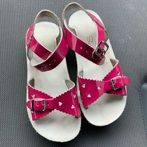 Saltwater sandals